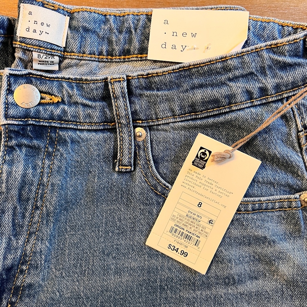 High Rise Relaxed thigh jeans